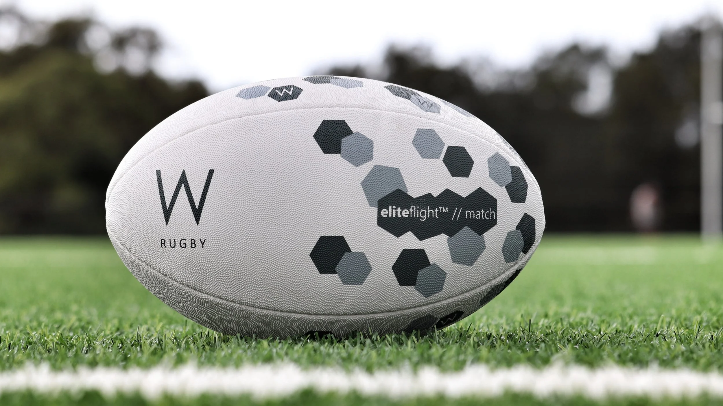 eliteflight™ 2.0 match ball // W RUGBY